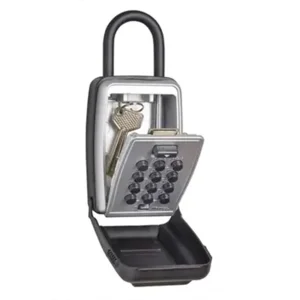 Master Lock - 5422 nyomógombos kulcsszéf